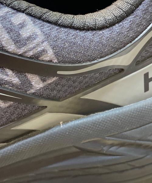 HOKAONEONE（ホカオネオネ）HOKAONEONE (ホカオネオネ) MAFATE THREE2 WORDMARK ローカットスニーカー ブラック サイズ:28の古着・服飾アイテム