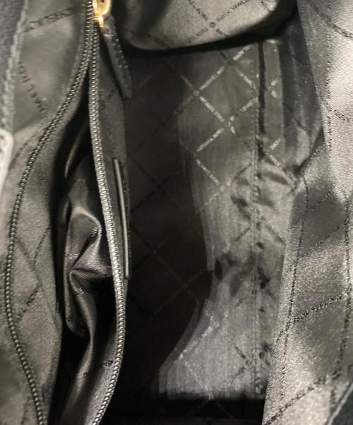 MICHAEL KORS（マイケルコース）MICHAEL KORS (マイケルコース) HAMILTON サッチェルバッグミディアム - MKシグネチャー ブラックの古着・服飾アイテム