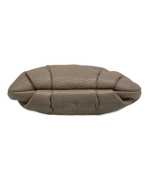 Marc by Marc Jacobs（マークバイマークジェイコブス）Marc by Marc Jacobs (マークバイマークジェイコブス) クロスボディーミニショルダーバッグ ベージュの古着・服飾アイテム