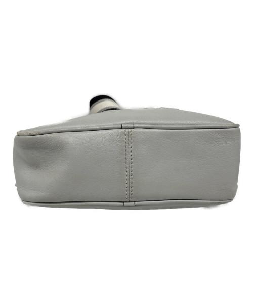 MARC JACOBS（マークジェイコブス）MARC JACOBS (マークジェイコブス) FLASH LEATHER CROSS BODY バッグ グレーの古着・服飾アイテム