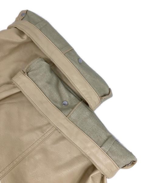 PRANK PROJECT（プランクプロジェクト）PRANK PROJECT (プランクプロジェクト) Faux Leather Jogger Pants ベージュ サイズ: 38の古着・服飾アイテム