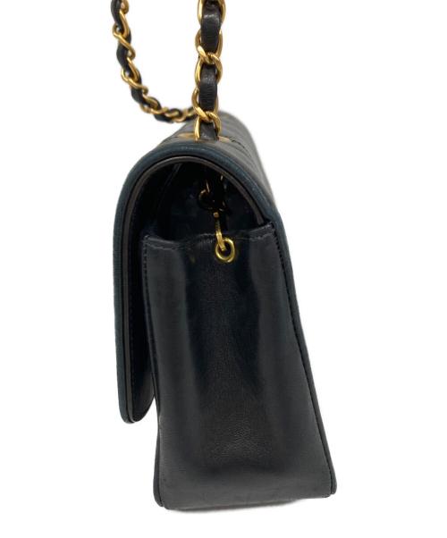CHANEL（シャネル）CHANEL (シャネル) マトラッセ ダイアナ22 フラップ シングルチェーンショルダーバッグ ブラックの古着・服飾アイテム