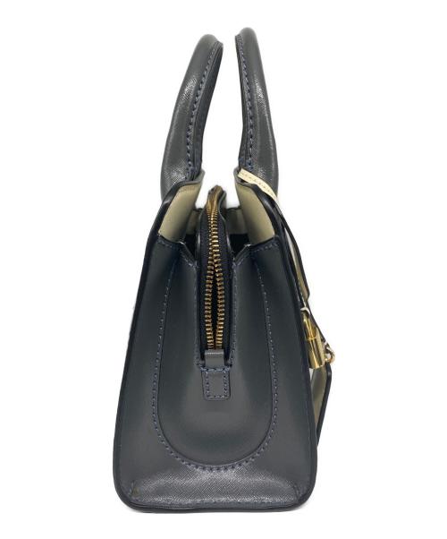 Marc by Marc Jacobs（マークバイマークジェイコブス）Marc by Marc Jacobs (マークバイマークジェイコブス) LITTLE BIG SHOT ハンドバッグ ブラックの古着・服飾アイテム