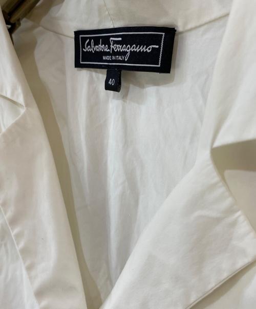 Salvatore Ferragamo（サルヴァトーレ フェラガモ）Salvatore Ferragamo (サルヴァトーレ フェラガモ) スキッパーブラウス ホワイト サイズ:40の古着・服飾アイテム
