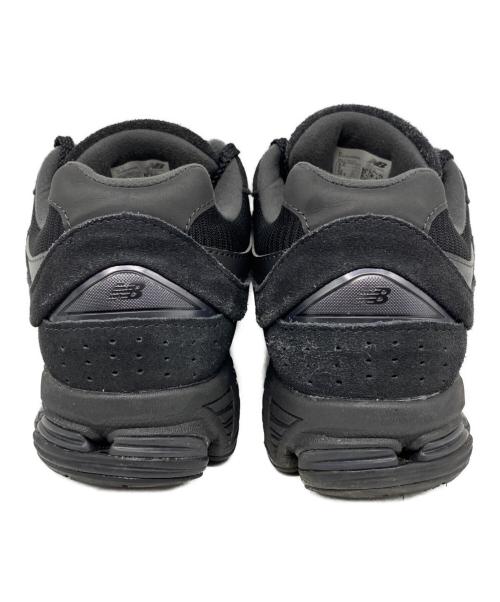 NEW BALANCE（ニューバランス）NEW BALANCE (ニューバランス) U2002RBL ローカットスニーカー Triple Black サイズ:26.5cmの古着・服飾アイテム