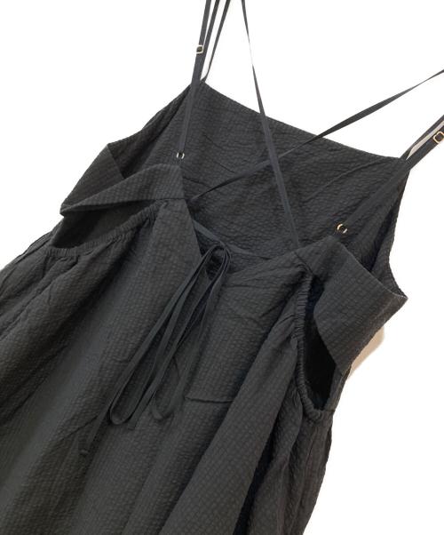 Spick and Span（スピック＆スパン）Spick and Span (スピック＆スパン) S.Shiori*S コットンサッカーキャミワンピース ブラック サイズ:38の古着・服飾アイテム