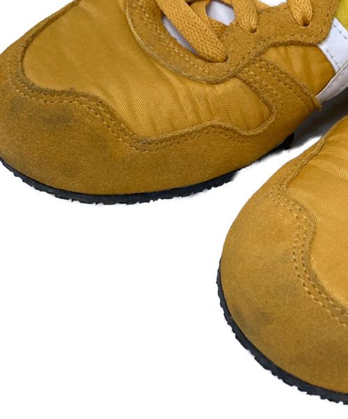 Onitsuka Tiger（オニツカタイガー）Onitsuka Tiger (オニツカタイガー) SERRANO ローカットスニーカー TIGER YELLOW/WHITE サイズ:26cmの古着・服飾アイテム
