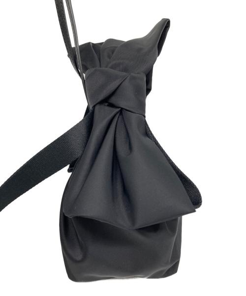 MARC JACOBS（マークジェイコブス）MARC JACOBS (マークジェイコブス) THE BOW NYLON SACK BAG MINI ブラックの古着・服飾アイテム