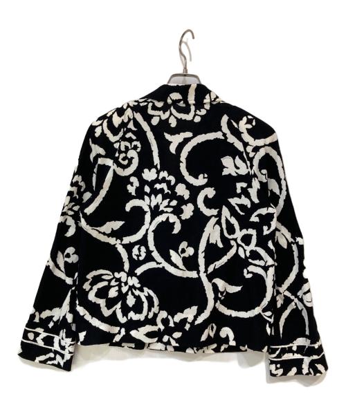 LEONARD FASHION（レオナールファッション）LEONARD FASHION (レオナールファッション) 花柄ダブルジャケット ホワイト×ブラック サイズ:11の古着・服飾アイテム