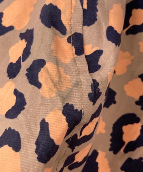 Barbour（バブアー）Barbour (バブアー) Printed Somalia Waterproof Jacket ベージュ×カーキ サイズ:UK14の古着・服飾アイテム