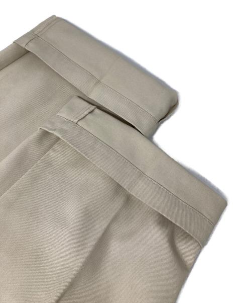 WACKO MARIA（ワコマリア）WACKO MARIA (ワコマリア) Dickies (ディッキーズ) PLEATED TROUSERS ベージュ サイズ: Mの古着・服飾アイテム
