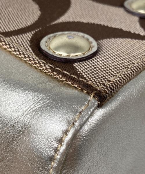 COACH（コーチ）COACH (コーチ) シグネチャーキャンバス ターンロック ハンドバッグ ベージュの古着・服飾アイテム