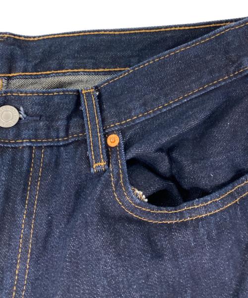 LEVI'S（リーバイス）LEVI'S (リーバイス) 550 RELAXED RINSE デニムパンツ インディゴ サイズ:88.5cm (W35)の古着・服飾アイテム