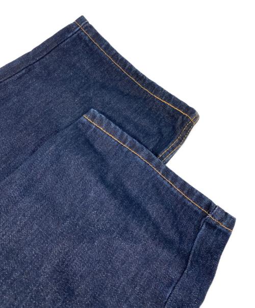 LEVI'S（リーバイス）LEVI'S (リーバイス) 550 RELAXED RINSE デニムパンツ インディゴ サイズ:88.5cm (W35)の古着・服飾アイテム