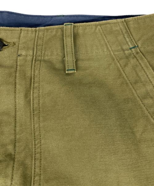 BURGUS PLUS（バーガスプラス）BURGUS PLUS (バーガスプラス) Fatigue Pants - Back Sateen カーキ サイズ:91cm (W36)の古着・服飾アイテム