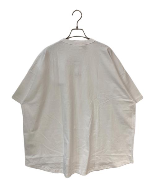 holiday（ホリデー）holiday (ホリデー) Champion (チャンピオン) ワンポイントロゴTシャツ ホワイト サイズ:Free 未使用品の古着・服飾アイテム