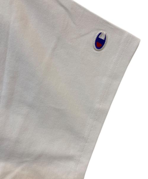 holiday（ホリデー）holiday (ホリデー) Champion (チャンピオン) ワンポイントロゴTシャツ ホワイト サイズ:Free 未使用品の古着・服飾アイテム