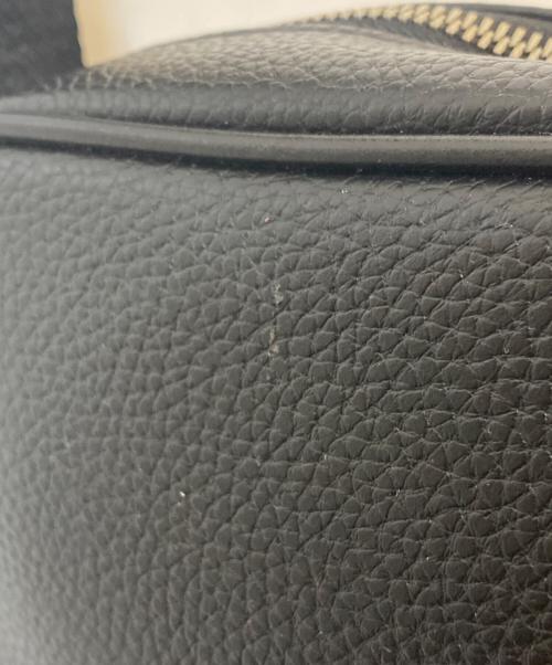 Calvin Klein（カルバンクライン）Calvin Klein (カルバンクライン) エンポス加工ショルダーバッグ ブラックの古着・服飾アイテム