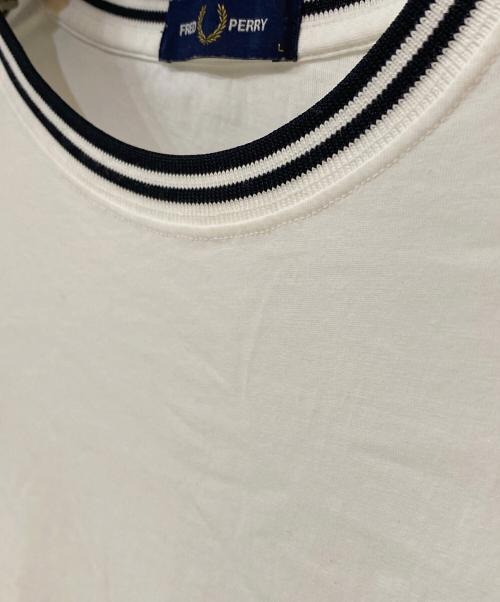 FRED PERRY（フレッドペリー）FRED PERRY (フレッドペリー) SHIPS (シップス) Twin Tipped T-Shirtt ホワイト×ブラック サイズ:Lの古着・服飾アイテム