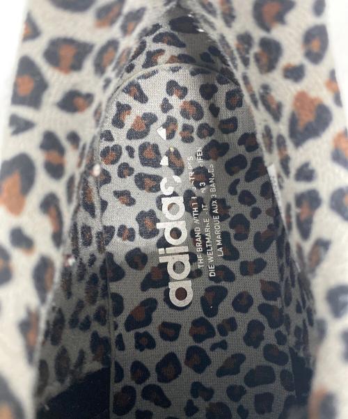 adidas（アディダス）adidas (アディダス) オズガイア ローカットスニーカー ブラック サイズ:26cmの古着・服飾アイテム