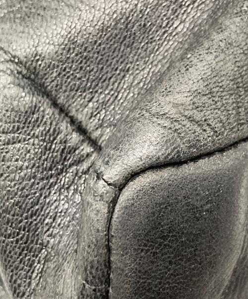 HELMUT LANG（ヘルムートラング）HELMUT LANG (ヘルムートラング) ロゴ型押し レザートートバッグ ブラック サイズ:なしの古着・服飾アイテム