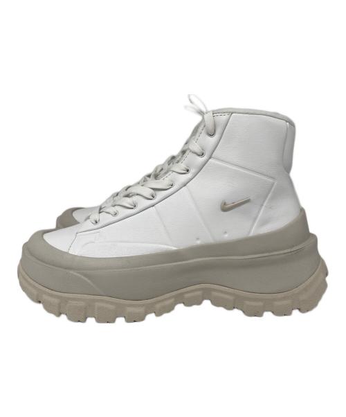 NIKE（ナイキ）NIKE (ナイキ) BLAZER ROAM MID ハイカットスニーカー ホワイト サイズ:24.5cmの古着・服飾アイテム