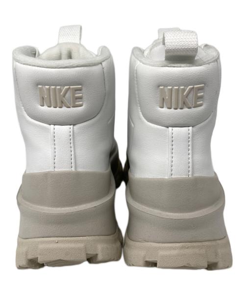 NIKE（ナイキ）NIKE (ナイキ) BLAZER ROAM MID ハイカットスニーカー ホワイト サイズ:24.5cmの古着・服飾アイテム