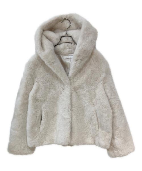 CARLA（カーラ）CARLA (カーラ) Eco fur hood coat アイボリー サイズ: Freeの古着・服飾アイテム