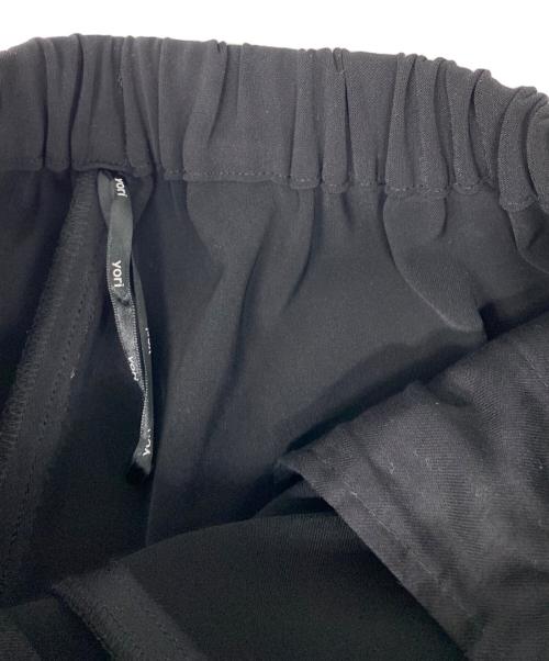 YORI（ヨリ）YORI (ヨリ) セレモニーピンタックパンツ ブラック サイズ:34の古着・服飾アイテム