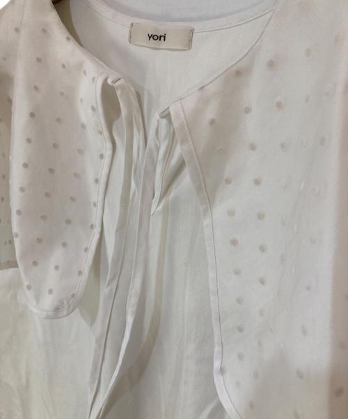 YORI（ヨリ）YORI (ヨリ) フロッキードットカラーTee ホワイト サイズ:Freeの古着・服飾アイテム