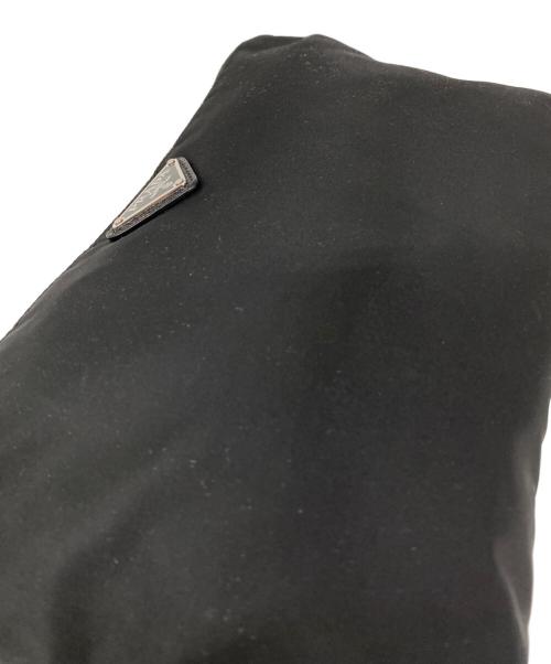 PRADA（プラダ）PRADA (プラダ) RE-NYLON ナイロンクラッチ フラットポーチ ブラックの古着・服飾アイテム
