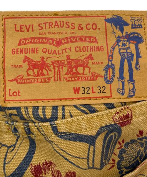 LEVI'S（リーバイス）LEVI'S (リーバイス) TOY STORY (トイストーリー) カーペンタージーンズ ベージュ サイズ:81cm (W32)の古着・服飾アイテム