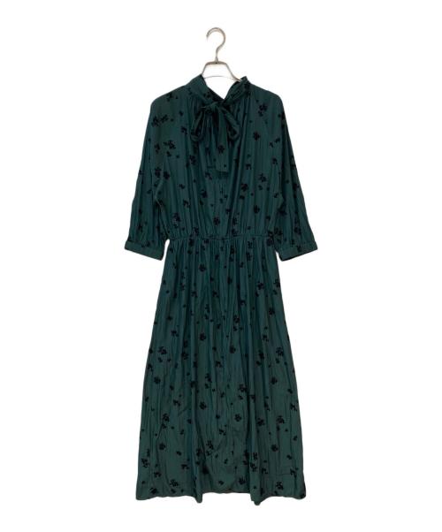UNTITLED（アンタイトル）UNTITLED (アンタイトル) フロッキープリント ハイネックワンピース グリーン サイズ:M 未使用品の古着・服飾アイテム