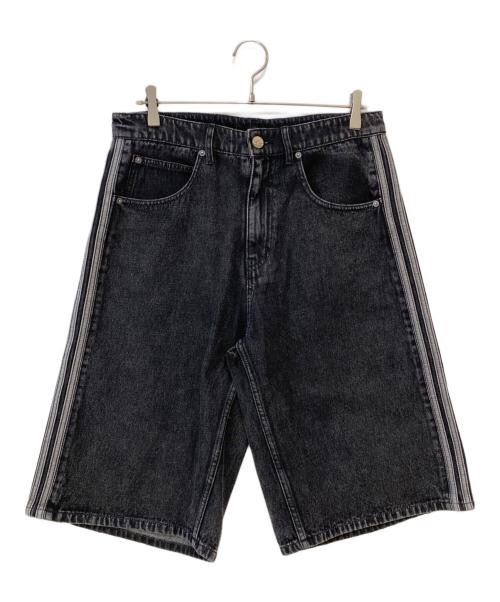 adidas（アディダス）adidas (アディダス) FIREBIRD ADICOLOR DENIM SHORTS ブラック サイズ:32 未使用品の古着・服飾アイテム