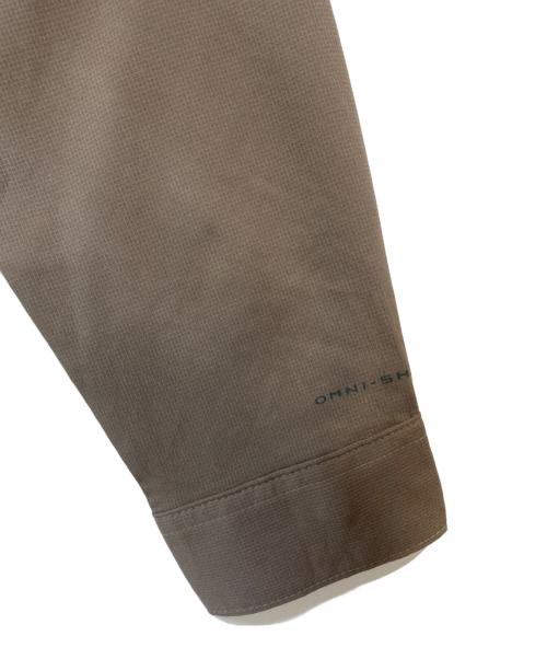 Columbia（コロンビア）Columbia (コロンビア) シルバーリッジユーティリティIIロングスリーブシャツ ベージュ サイズ:XLの古着・服飾アイテム