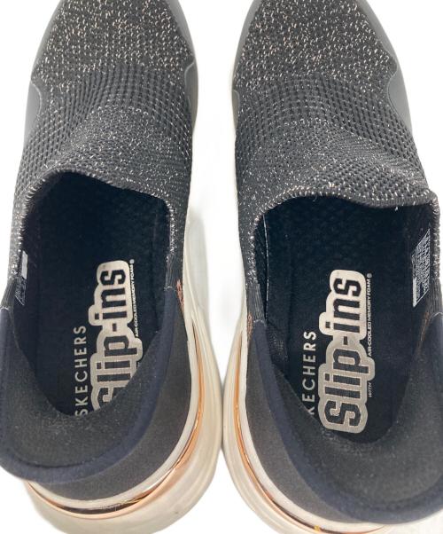 SKECHERS（スケッチャーズ）SKECHERS (スケッチャーズ) Hands Free Slip-ins HAZEL-PRIYA シューズ ブラック サイズ:25cmの古着・服飾アイテム