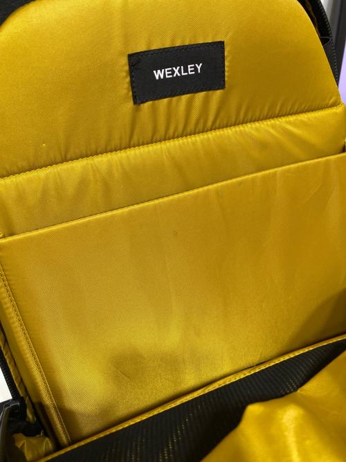 WEXLEY（ウェクスレイ）WEXLEY (ウェクスレイ) MADISON BACKPACK ブラックの古着・服飾アイテム