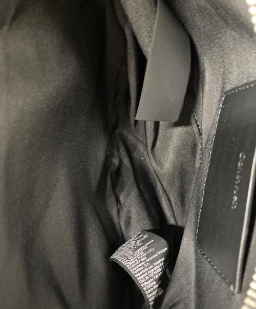 Calvin Klein（カルバンクライン）Calvin Klein (カルバンクライン) スリングナイロンクロスボディバッグ ブラックの古着・服飾アイテム