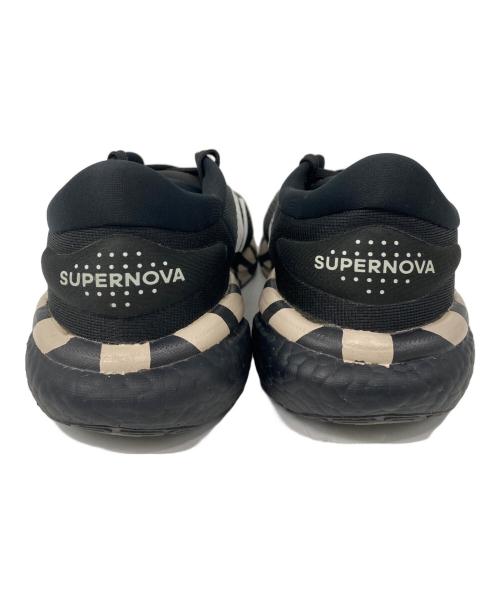 adidas（アディダス）adidas (アディダス) marimekko (マリメッコ) SUPERNOVA 2 ローカットスニーカー ブラック×ホワイト サイズ: 26cmの古着・服飾アイテム