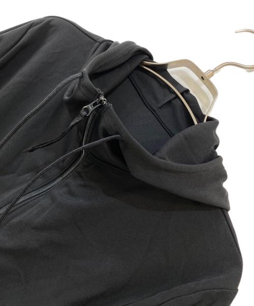 UNFILO（アンフィーロ）UNFILO (アンフィーロ) UVカット ラッシュガード ペプラムフーディ ブラック サイズ:Mの古着・服飾アイテム