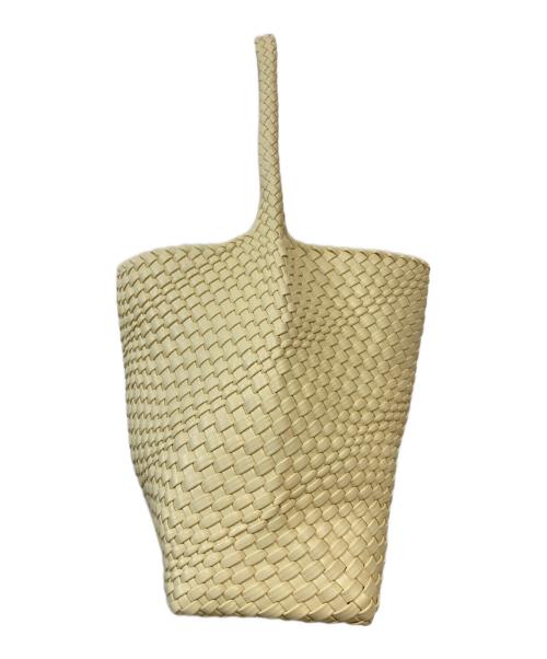 ECoDAY（エコデイ）ECoDAY (エコデイ) Glossy Woven Tote Bag ベージュの古着・服飾アイテム