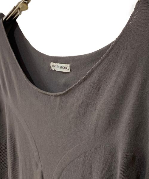 ISSEY MIYAKE（イッセイミヤケ）ISSEY MIYAKE (イッセイミヤケ) 変形ニットワンピース ブラウン サイズ:なしの古着・服飾アイテム