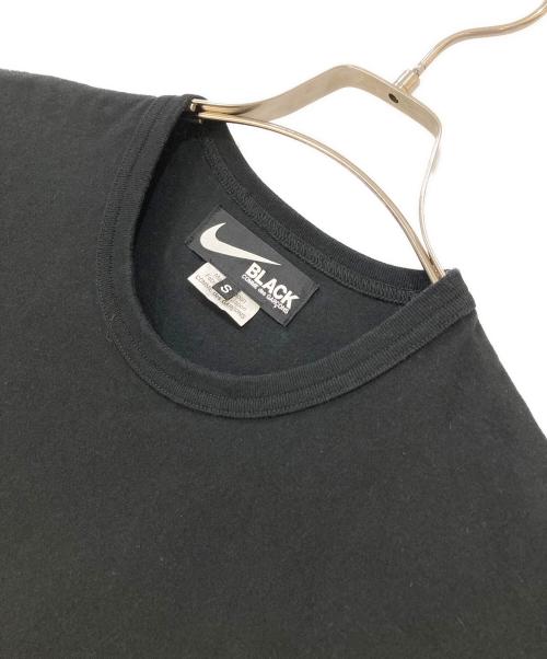 BLACK COMME des GARCONS（ブラックコムデギャルソン）BLACK COMME des GARCONS (ブラックコムデギャルソン) NIKE (ナイキ) 綿天竺Tシャツ ブラック サイズ:Ｓの古着・服飾アイテム