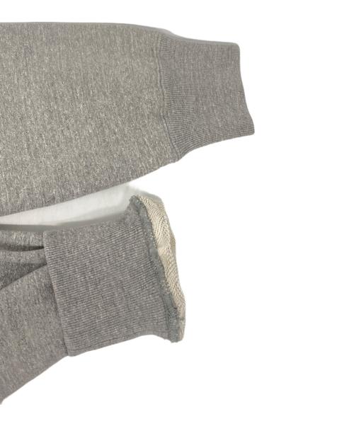 BEAMS PLUS（ビームスプラス）BEAMS PLUS (ビームスプラス) REMI RELIEF (レミレリーフ) 別注 Sweat Crew Neck グレー サイズ:XL 未使用品の古着・服飾アイテム