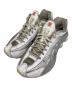 NIKE（ナイキ）の古着「SHOX R4 ローカットスニーカー」｜White and Metallic S
