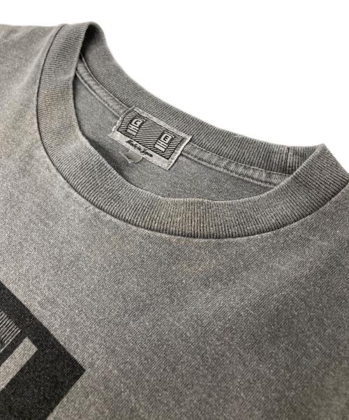 C.E（シーイー）C.E (シーイー) OVERDYE C4V EMP7 Tシャツ グレー サイズ:Mの古着・服飾アイテム