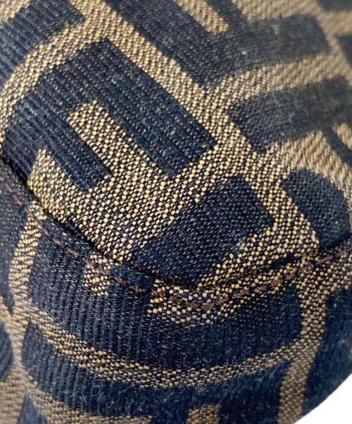 FENDI（フェンディ）FENDI (フェンディ) ズッカ柄 マンマバケット ハンドバッグ ブラウンの古着・服飾アイテム