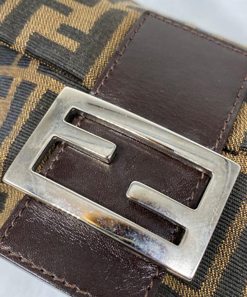 FENDI（フェンディ）FENDI (フェンディ) ズッカ柄 マンマバケット ハンドバッグ ブラウンの古着・服飾アイテム