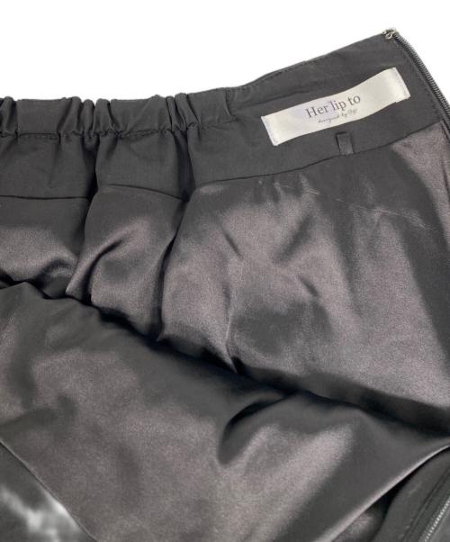 HER LIP TO（ハーリップトゥ）HER LIP TO (ハーリップトゥ) Bubble Cotton Mini Skirt Her lip to ブラック サイズ:Mの古着・服飾アイテム