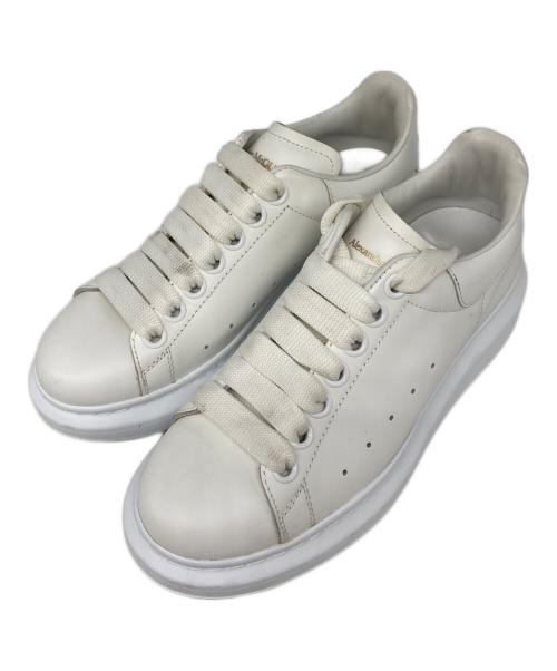 ALEXANDER McQUEEN（アレキサンダーマックイーン）ALEXANDER McQUEEN (アレキサンダーマックイーン) OVERSIZED SNEAKER ホワイト サイズ:36の古着・服飾アイテム